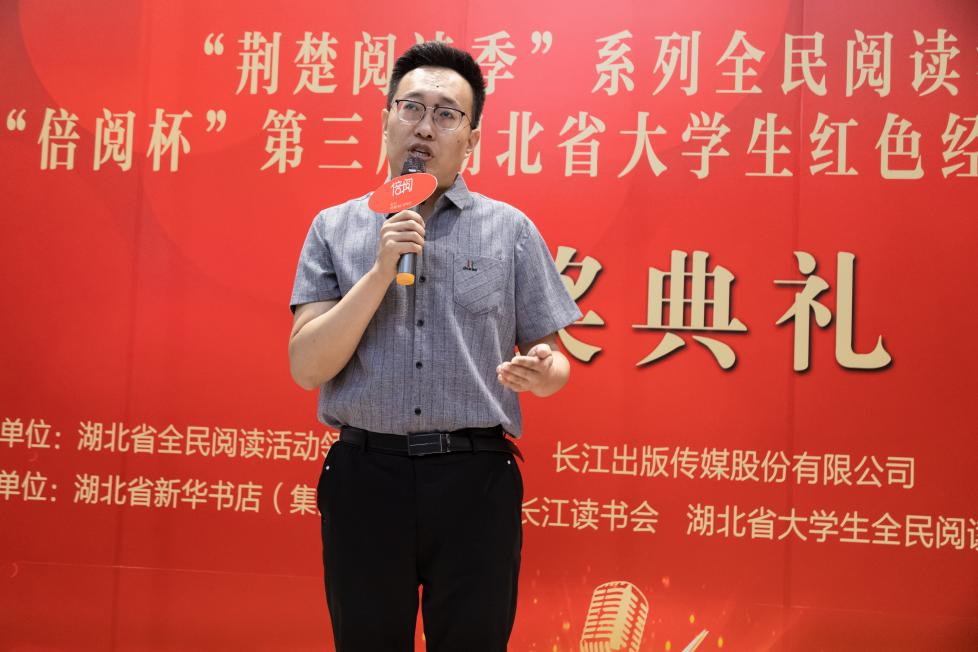 楊毅最新影視作品，自然美景的治愈之旅，探尋內(nèi)心平和與寧靜的旅程